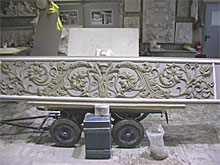 Februar 04 - Br&uuml;stungsgitter