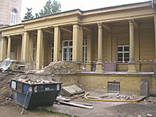 Entfernung der gemauerten Brüstungsfelder